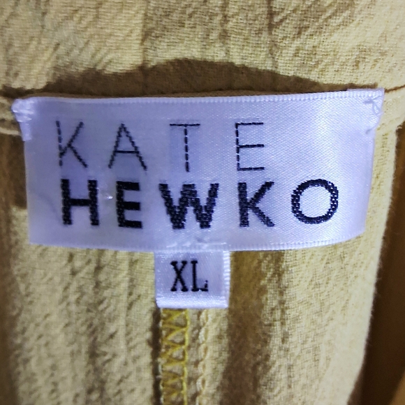 Kate Hewko Back-Knot Romper Mustard - Picture 4 of 4